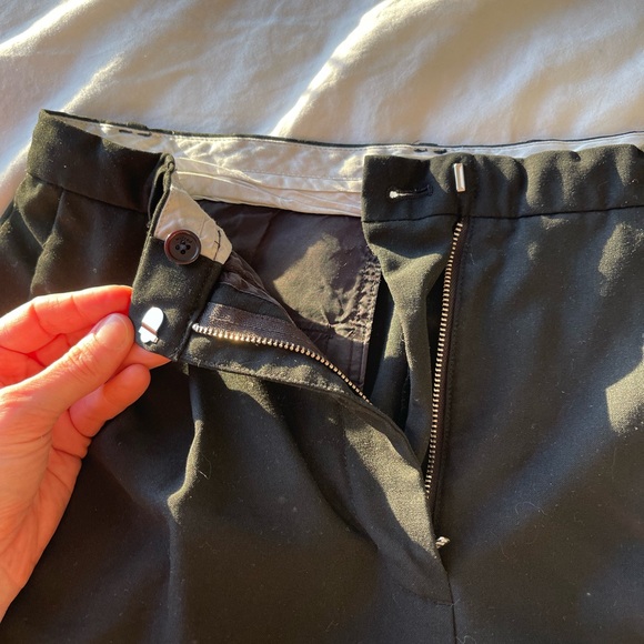 Wilfred Black Tailored Pants – Size 8 | Aritzia - Picture 3 of 9
